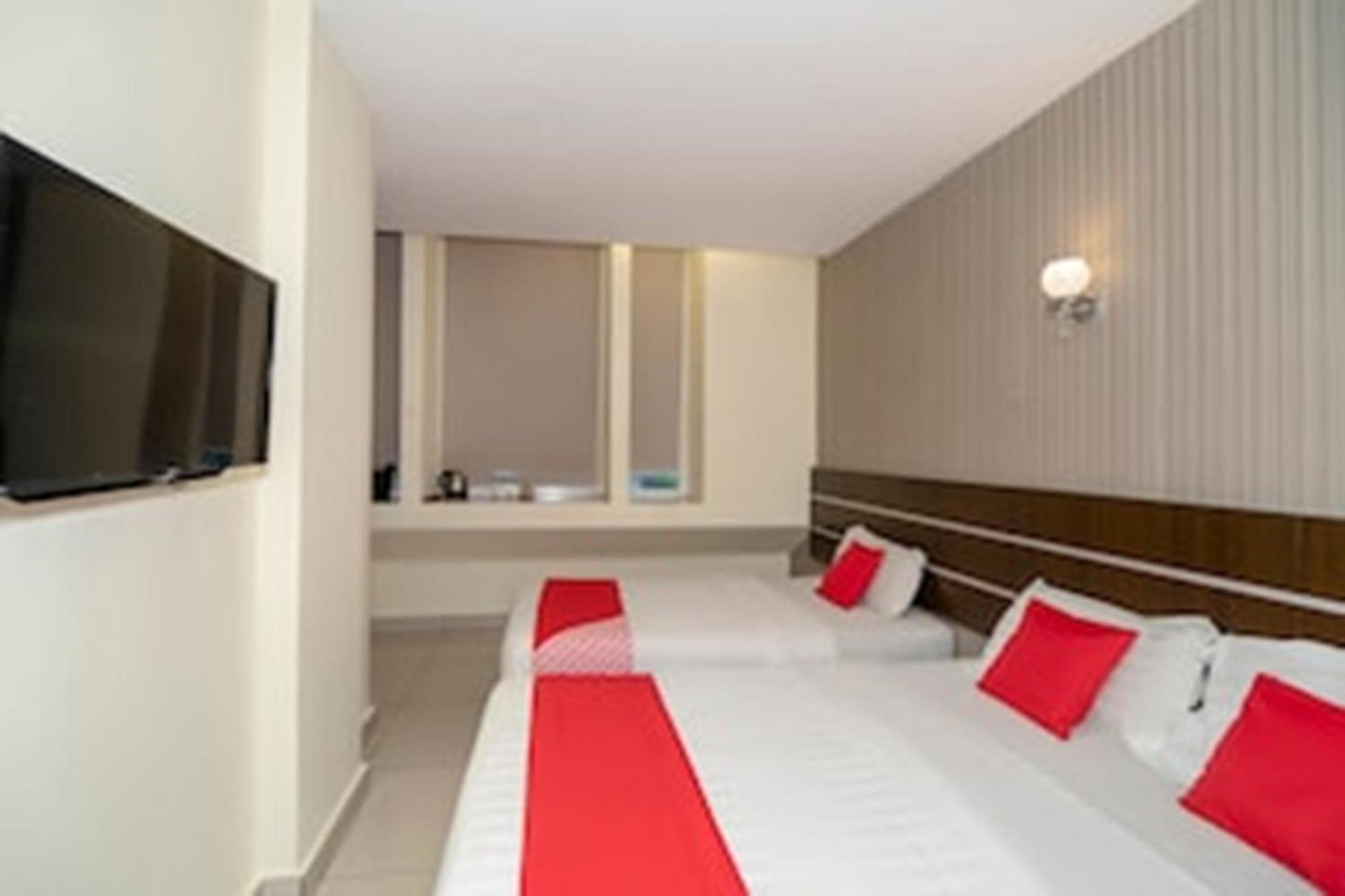 Super Oyo 89944 Stay Inn Kota Kinabalu Kültér fotó